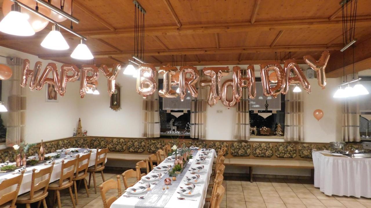 Gasthof Gruener Baum Oberlangfurth Eksteriør billede
